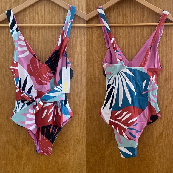 AMUSE SOCIETY • NEW! Ramsey One Piece Swimsuit - Orchid - Size XS - Picture 2 of 16